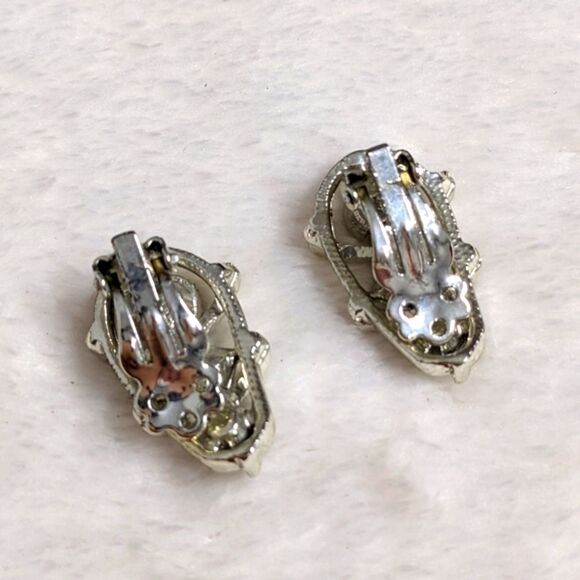 Vintage Silvertone w/ Black & Smokey Grey Rhinestone Clip Earrings - Picture 4 of 4